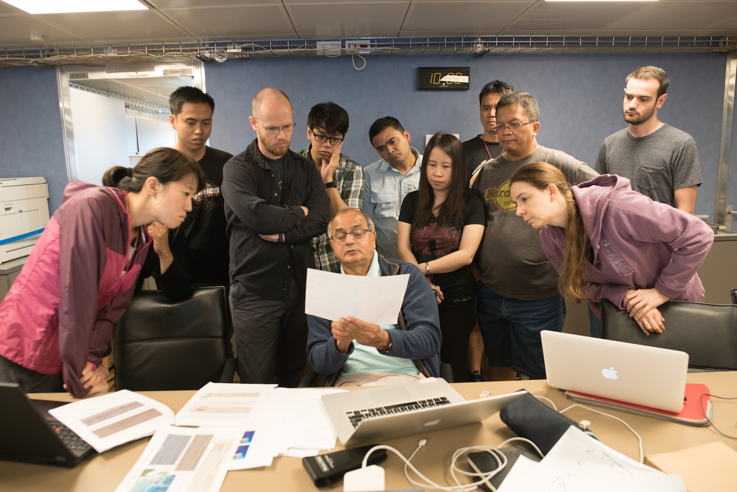 The MIRAGE II marine expedition acquired data from approximately 6,000 square kilometres in the Wharton Basin (Source: EOS/ Monika Naranjo Gonzales) The MIRAGE II marine expedition acquired data from approximately 6,000 square kilometres in the Wharton Basin (Source: EOS/ Monika Naranjo Gonzales)