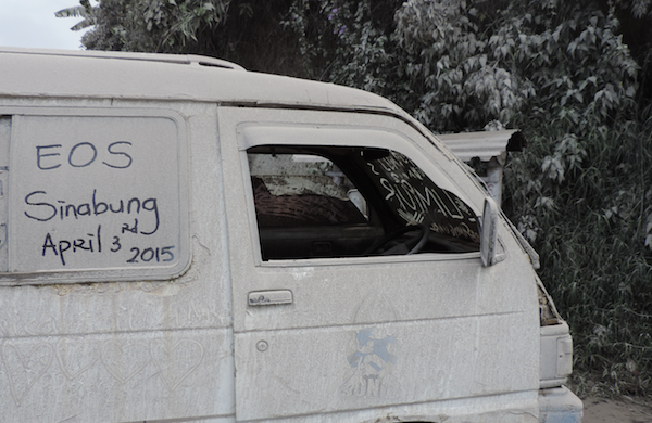 This van is clothed in a layer of volcanic ash from the eruption Mount Sinabung in 2015 (Source: Dini Nurfiani) This van is clothed in a layer of volcanic ash from the eruption Mount Sinabung in 2015 (Source: Dini Nurfiani)