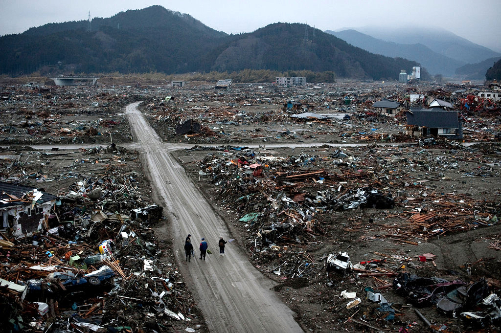 The aftermath of the March 2011 earthquake and tsunami that struck Japan (Source: Douglas Sprott/Flickr)