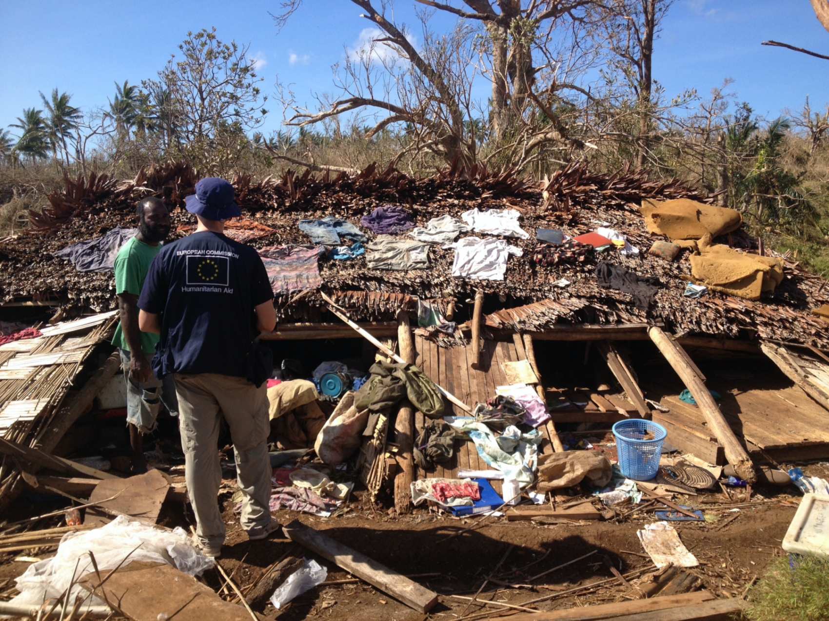 Staff from the EU Civil Protection and Humanitarian Aid assess the damage caused by Cyclone Pam to Vanuatu in 2015 (Source: EC/ECHO/Flickr)