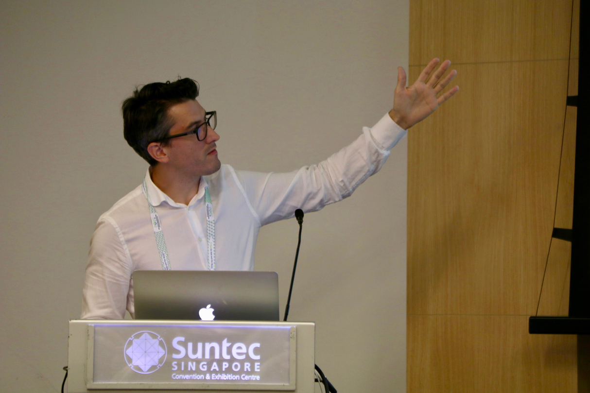 Assistant Professor Sylvain Barbot conducted a workshop on modelling plate boundaries strain (Source: Rachel Siao) Assistant Professor Sylvain Barbot conducted a workshop on modelling plate boundaries strain (Source: Rachel Siao)
