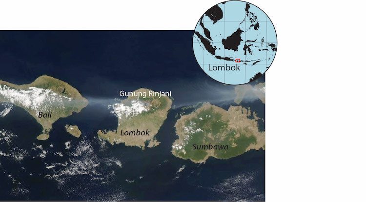 Satellite photo of Gunung Rinjani in Lombok. Inset shows the location of Lombok in the Indonesian archipelago (Source of satellite image: NASA)