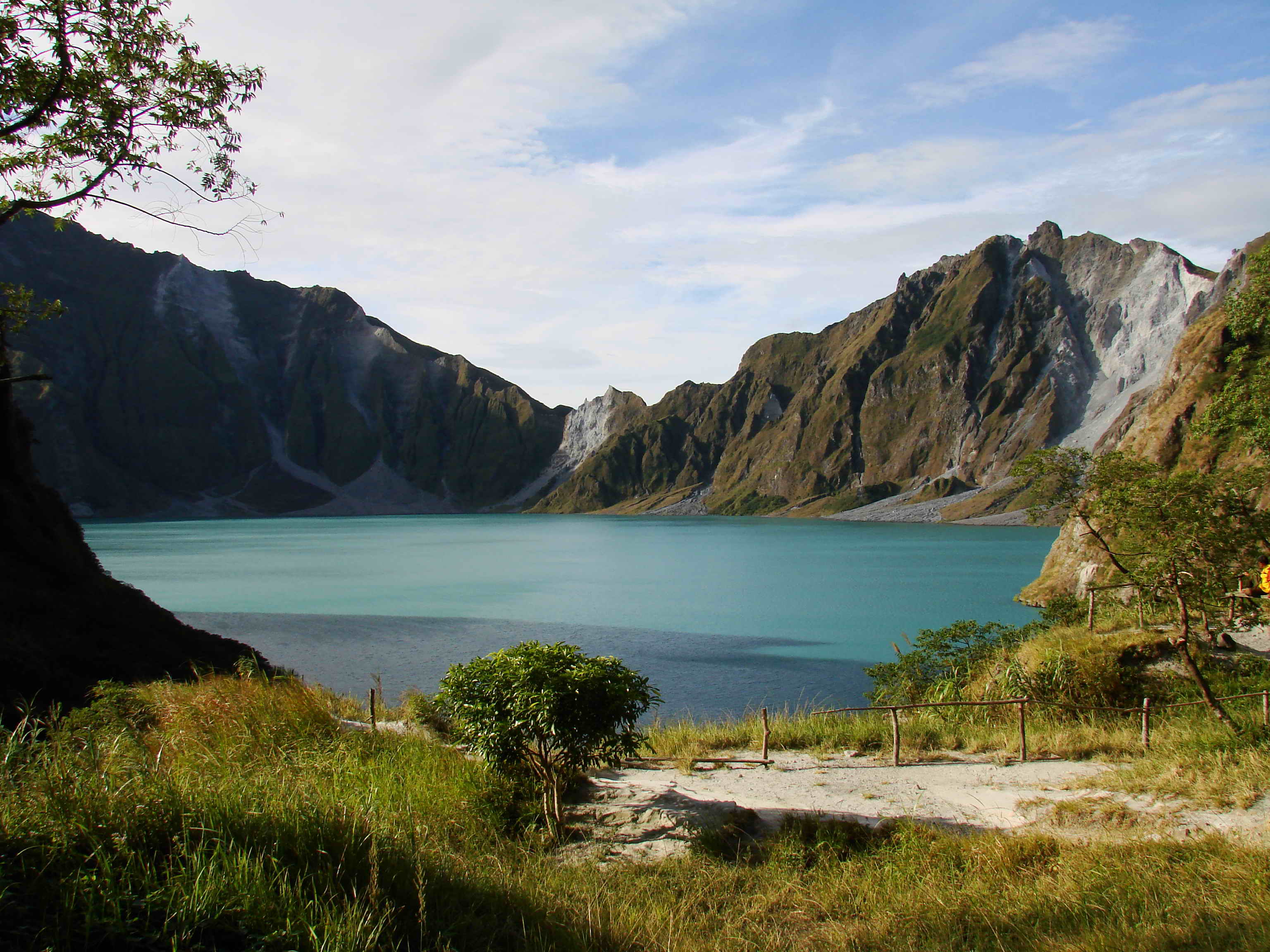 Mount Pinatubo's crater lake formed as a result of the cataclysmic eruption in 1991 (Source: Wikipedia) Mount Pinatubo's crater lake formed as a result of the cataclysmic eruption in 1991 (Source: Wikipedia)