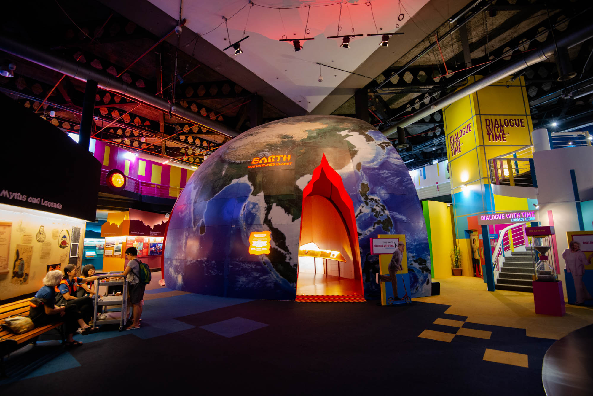 The entrance of our current exhibition at Science Centre Singapore (Source: Kuang Jianhong/Earth Observatory of Singapore) The entrance of our current exhibition at Science Centre Singapore (Source: Kuang Jianhong/Earth Observatory of Singapore)