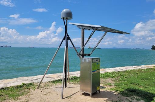 Launch of the first EOS station to track land-height and sea-level changes in Singapore