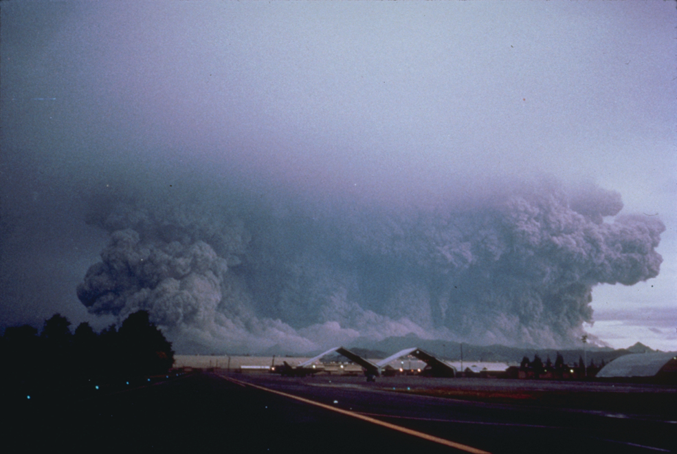 Eruption_of_Mount_Pinatubo,_June_15,_1991